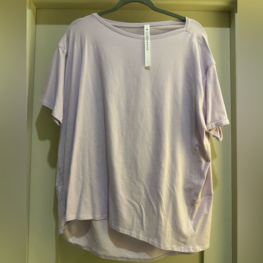 lululemon Back in Action Short Sleeve Shirt